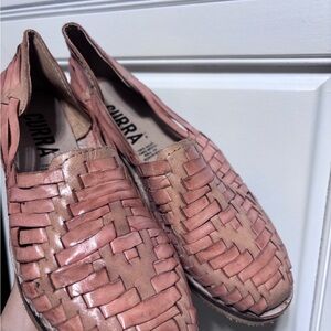 Cream/Pink leather huaraches